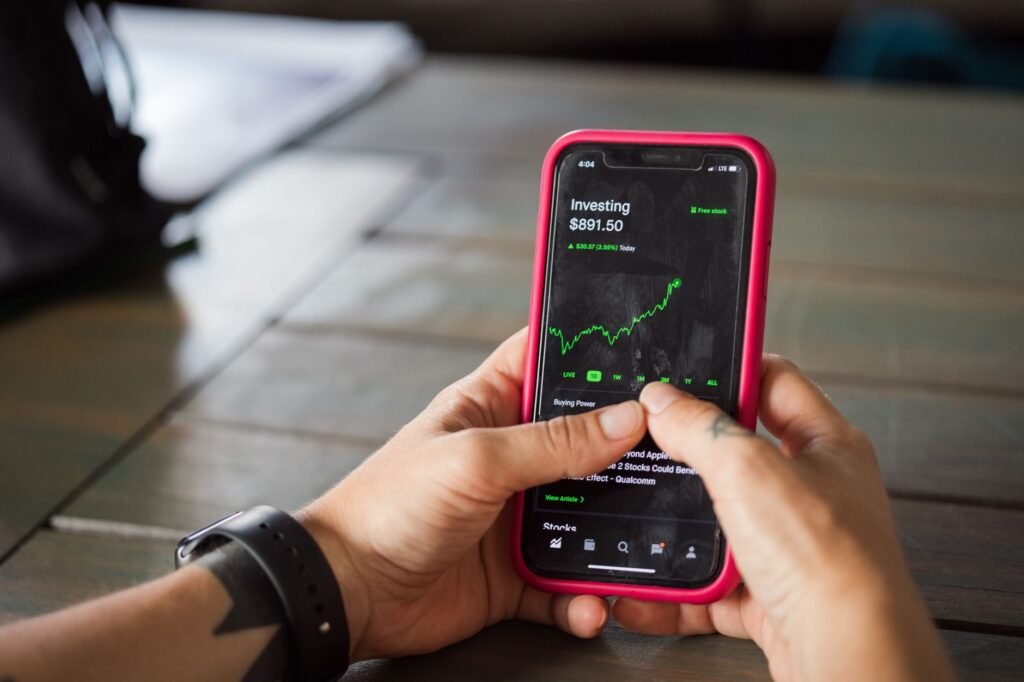 Membongkar Analisis Peluang Ekonomi Digital di Madura: Strategi dan Prospek Bisnis Masa Depan